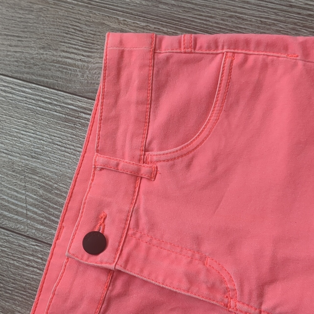 H&M Divided Neon Pink Shorts Size 4 - Picture 2 of 6